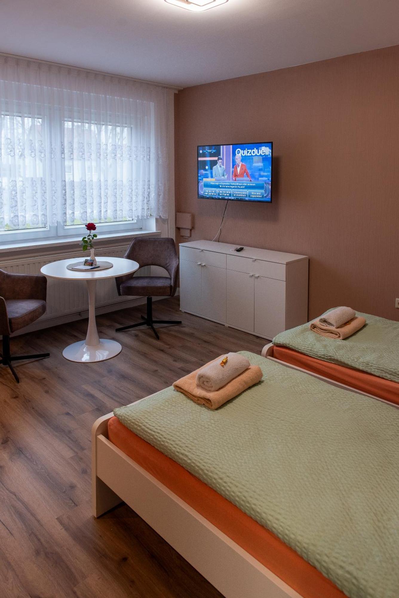 Top-Moderne Ferienwohnung Und Apartments Auf Frueherem Wunderschoenen Bauernhof Im Elbe-Elster-Kreis In Brandenburg Bei Herzberg-Elster, Schoenewalde, Holzdorf Экстерьер фото
